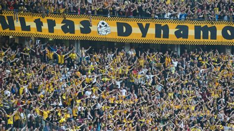 dynamo dresden fans rechts